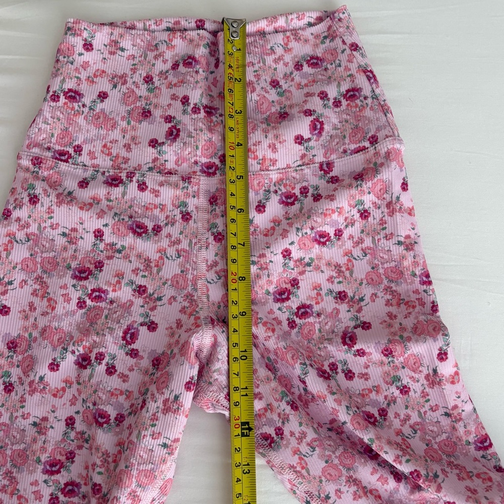 NWOT LoveShackFancy X Beach Riot Ayla Legging Ditsy Peach XS - Picture 14 of 16